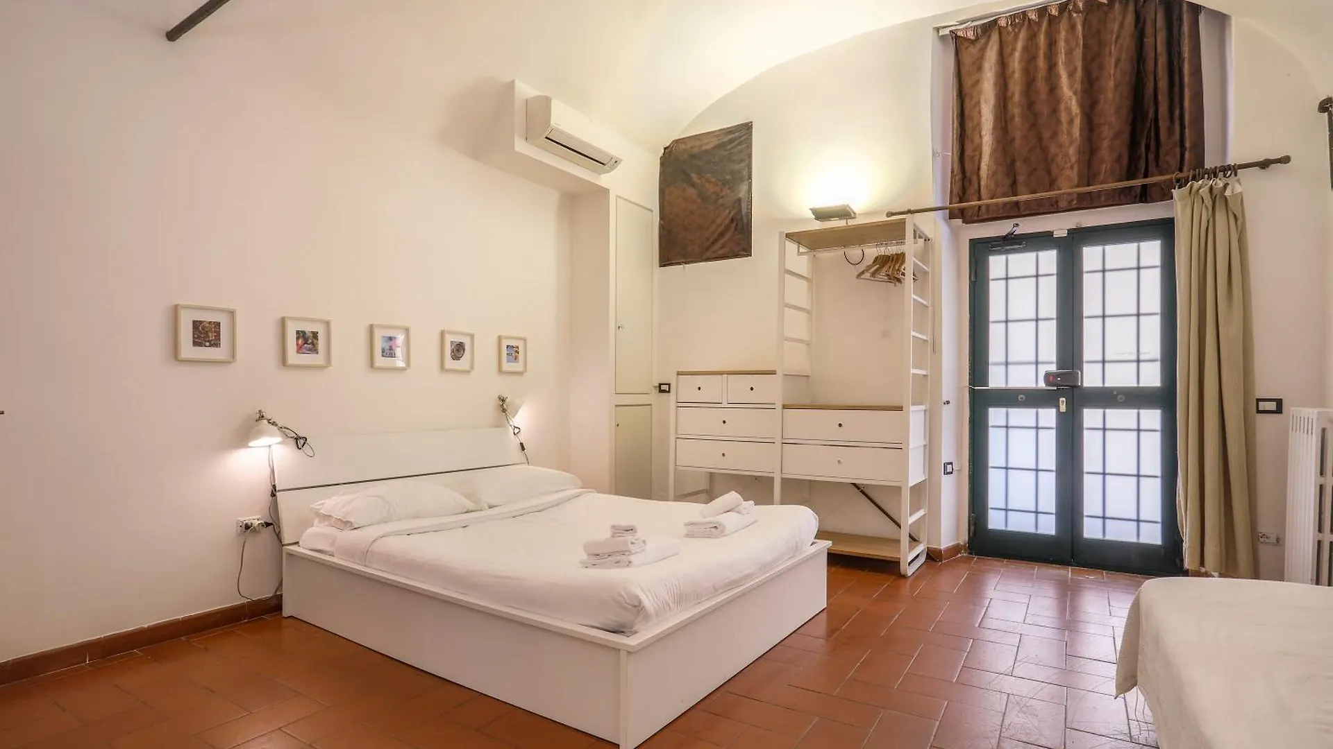 L'Antica Concia - Sweet Dreams In Florens 0*,